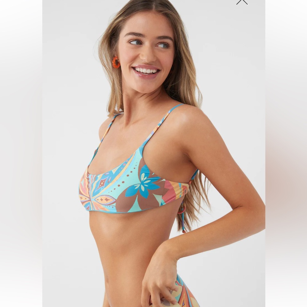 O’Neill Women’s Nina Abstract Surfside Swim Top - Picture 2 of 15